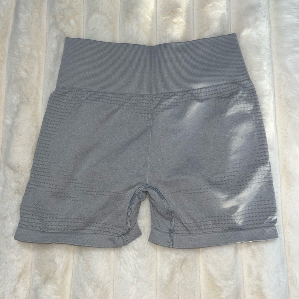 Gymshark Gray Athletic Shorts - Picture 3 of 3